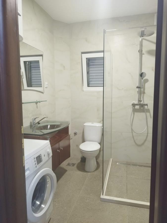 Trosoban stan u Tivtu, 84m² 11