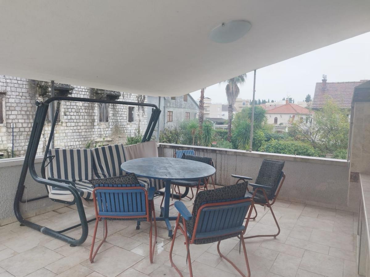 Trosoban stan u Tivtu, 84m² 3