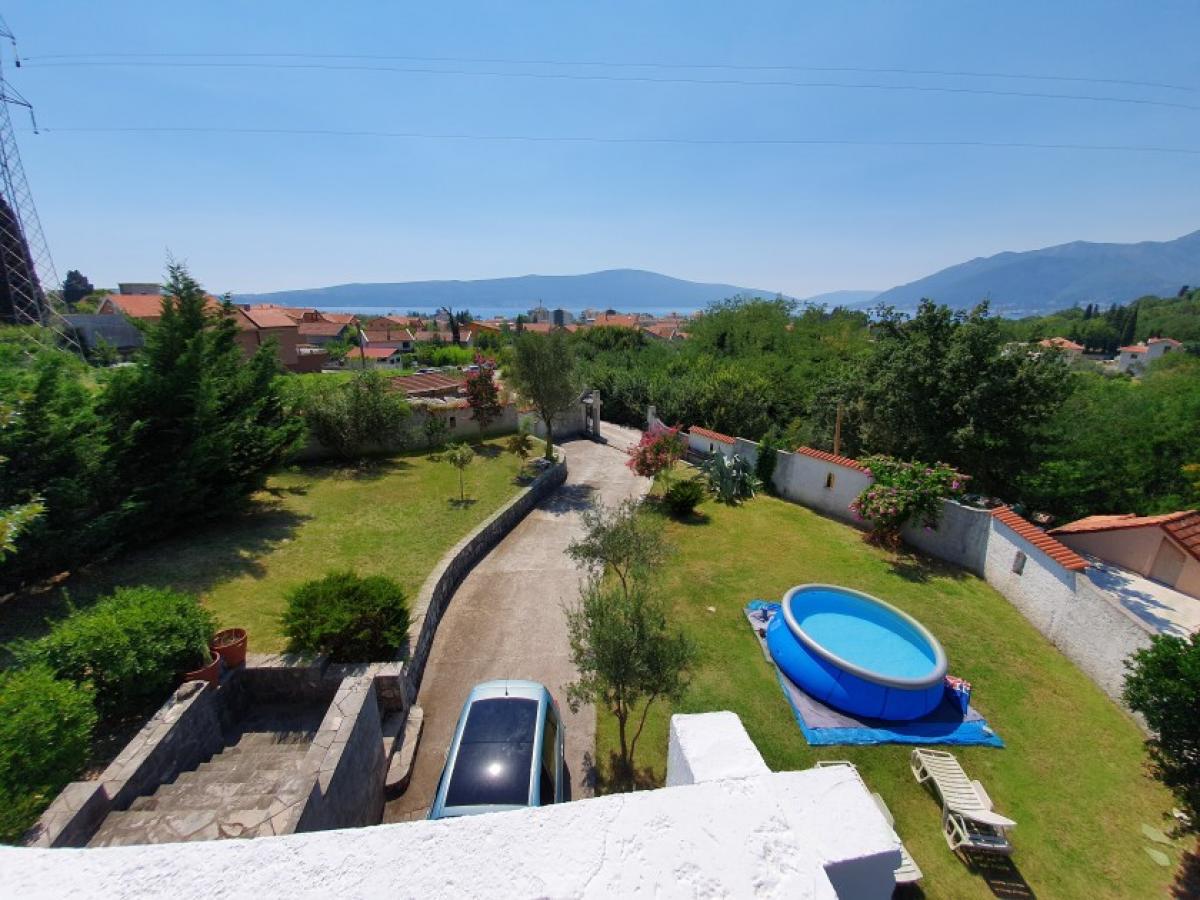 House for Sale 250 m2, Tivat, Seljanovo, 1,000 m2 Yard, Sea View 4
