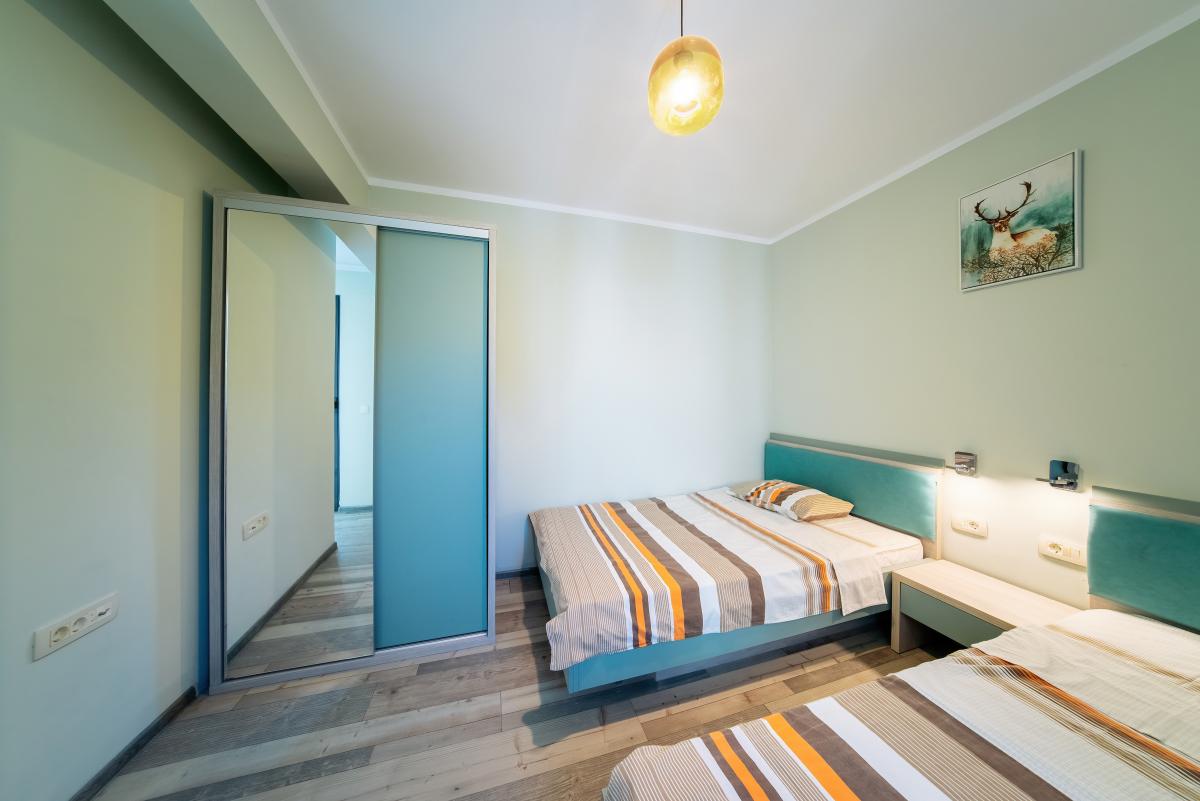 Trosoban stan u Budvi, 234m² 22
