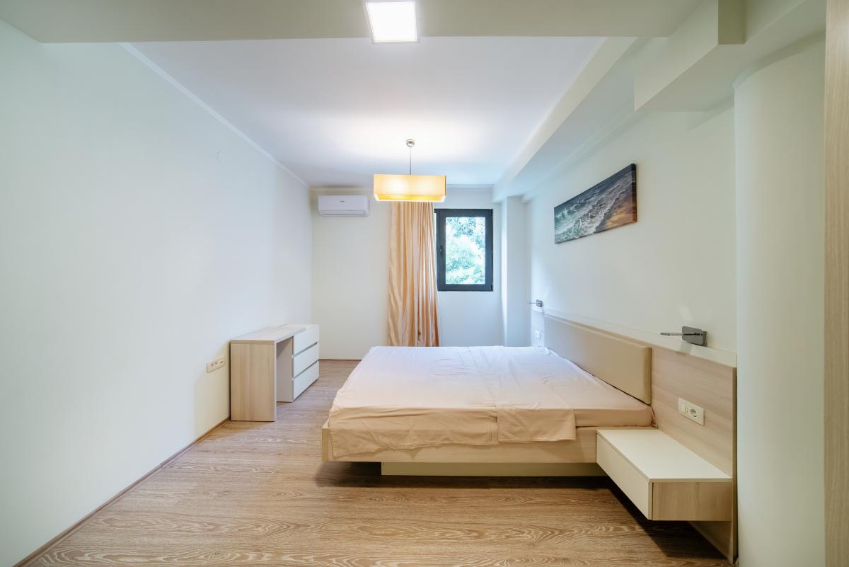 Trosoban stan u Budvi, 234m² 27