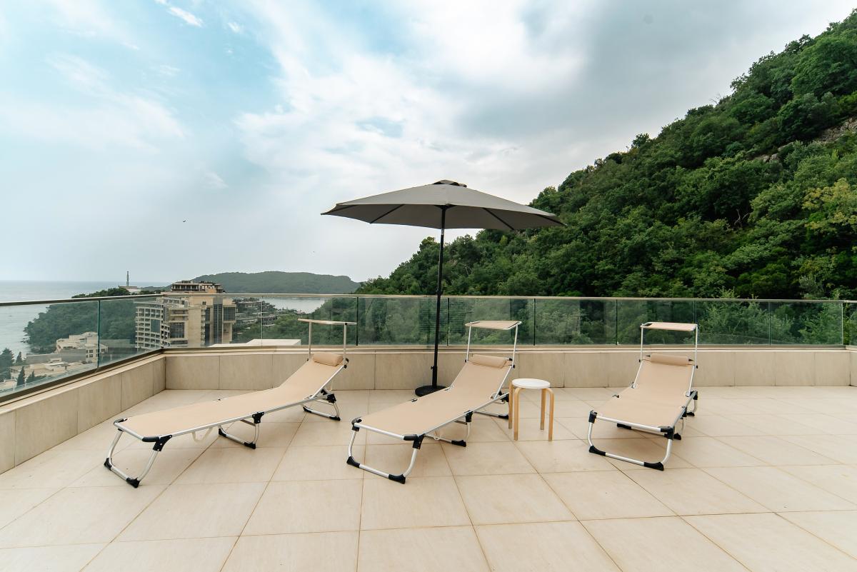 Trosoban stan u Budvi, 234m² 5