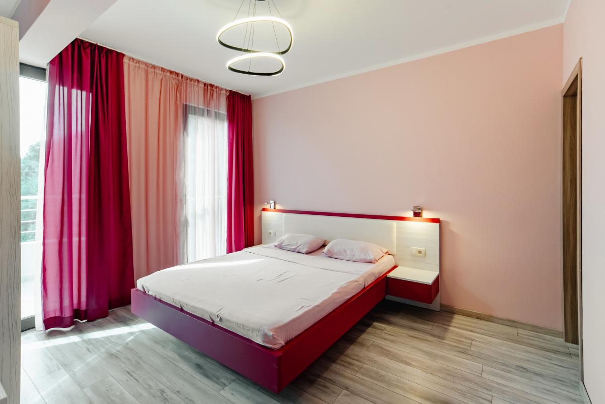 Trosoban stan u Budvi, 257m² 17