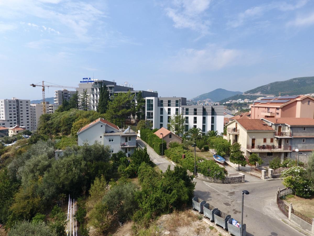 Nekretnina u Budvi, 2000m² 4