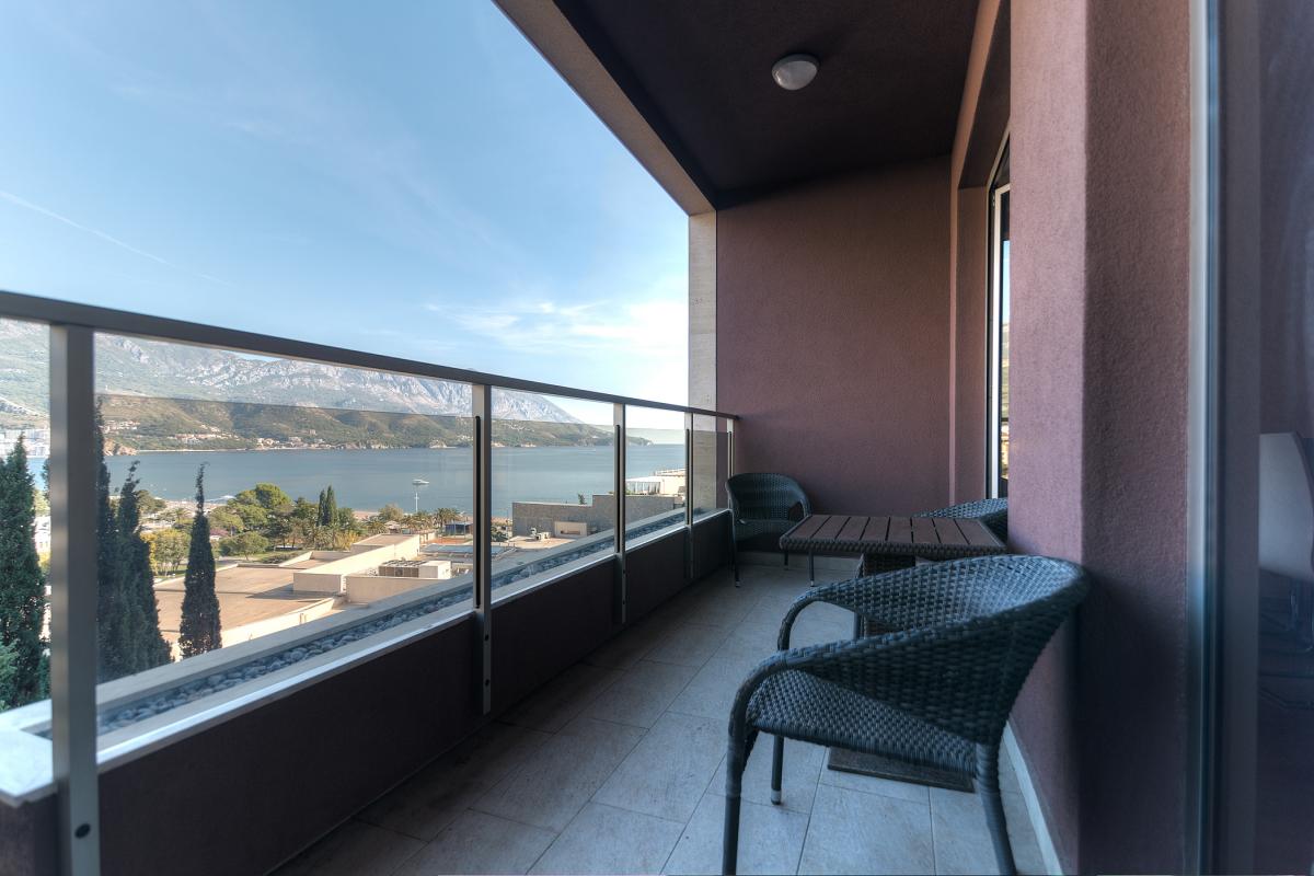 Two-Bedroom Apartment 83m2 for Sale, Sea View, Budva 2