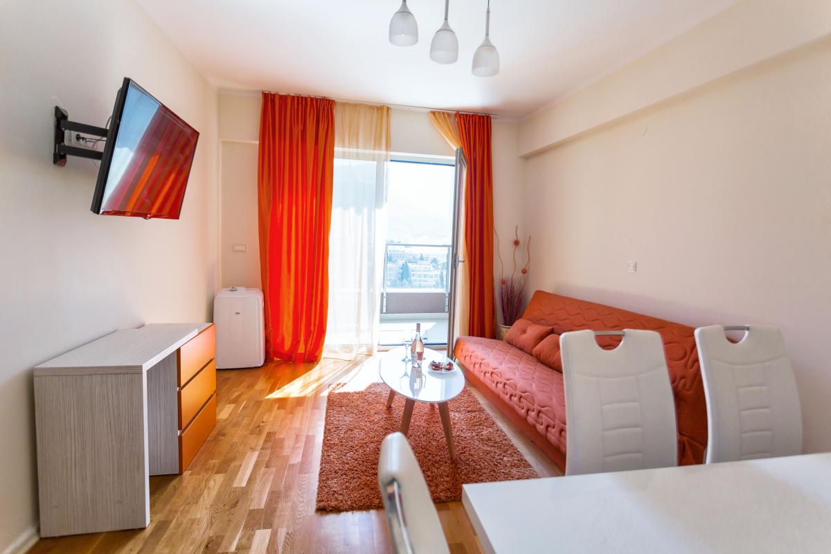 Two-Bedroom Apartment 78m2 for Sale, Sea View, Budva 3