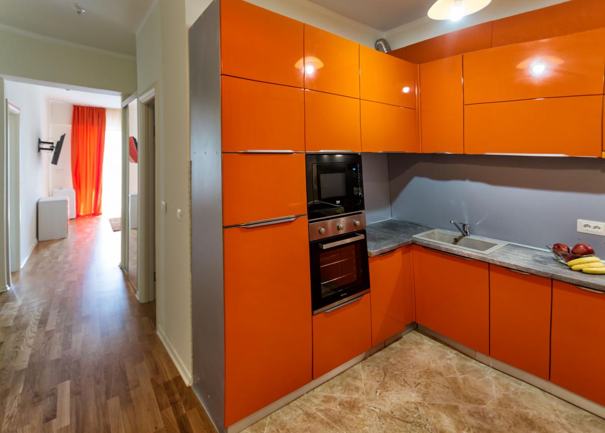 Two-Bedroom Apartment 78m2 for Sale, Sea View, Budva 5