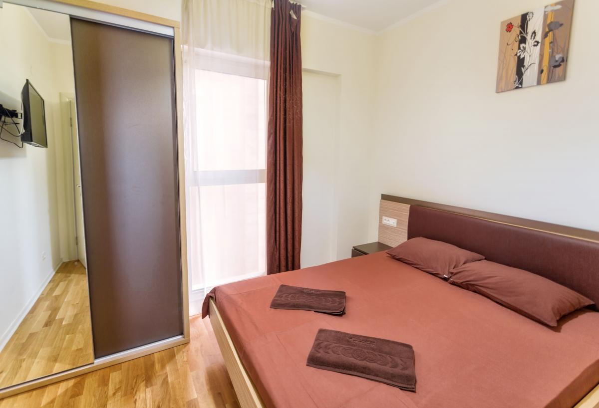 Two-Bedroom Apartment 81m2 for Sale, Sea View, Budva 4