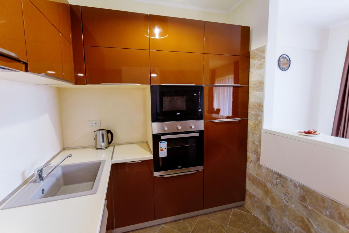 Two-Bedroom Apartment 81m2 for Sale, Sea View, Budva 7
