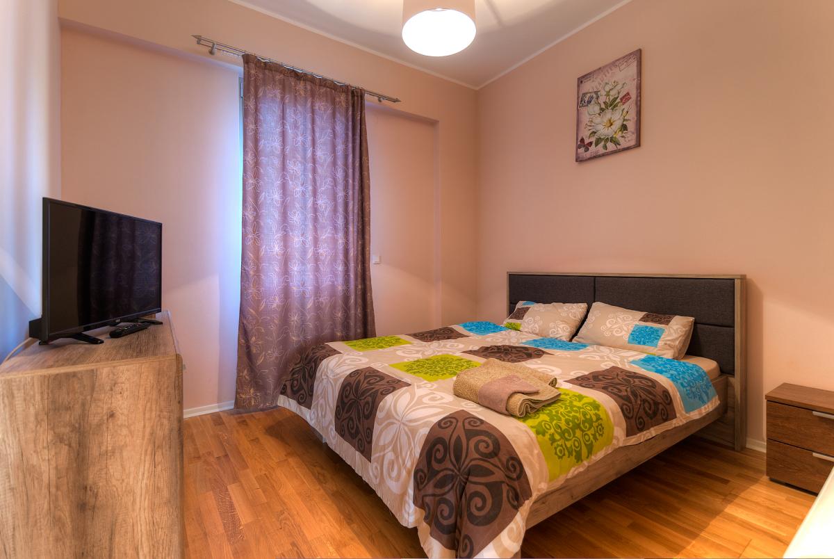 Three-Bedroom Apartment 104m2 for Sale, Sea View, Budva 4