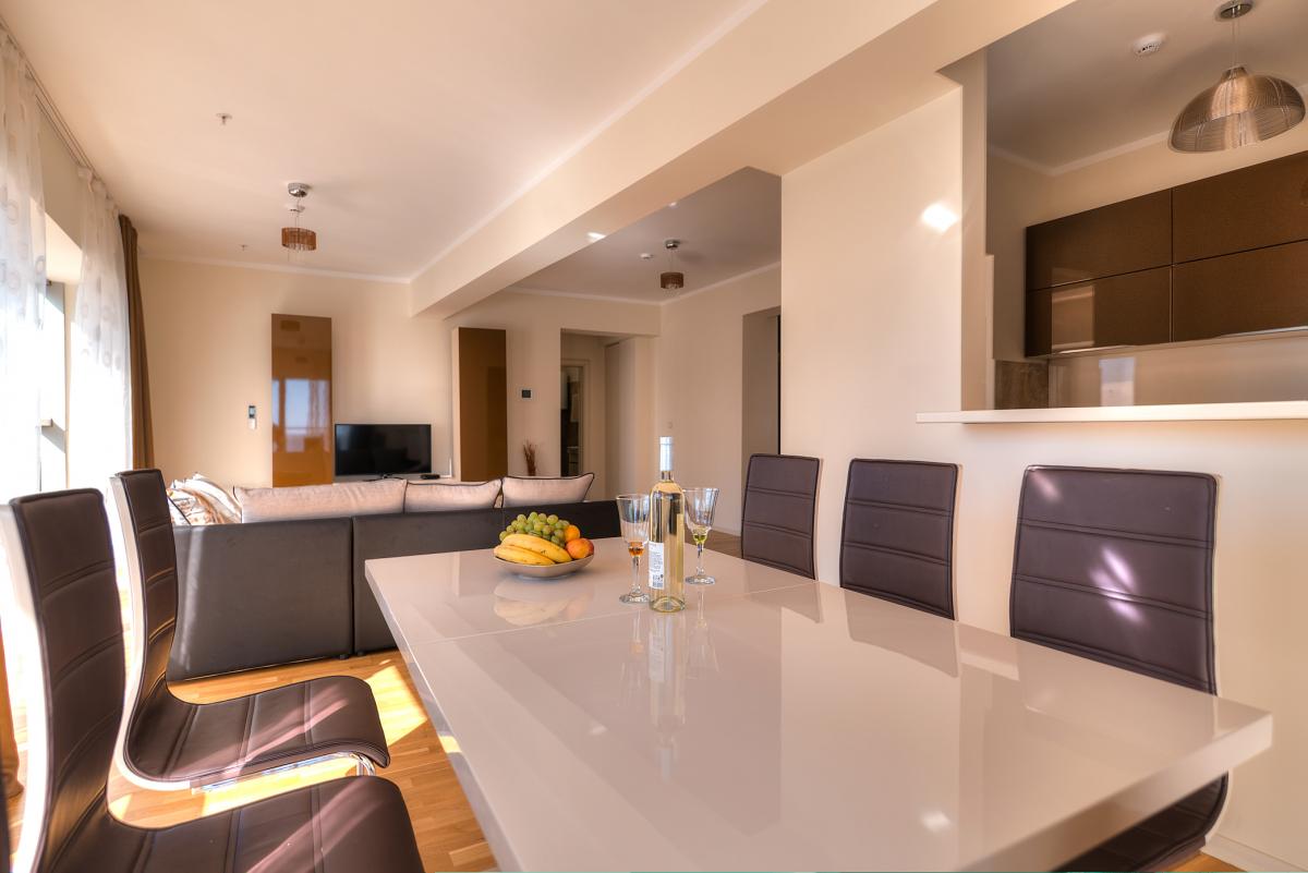 Three-Bedroom Apartment 125m2 for Sale, Sea View, Budva 11