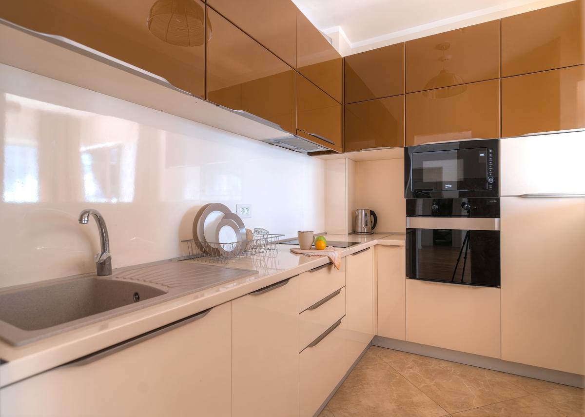 Three-Bedroom Apartment 125m2 for Sale, Sea View, Budva 8