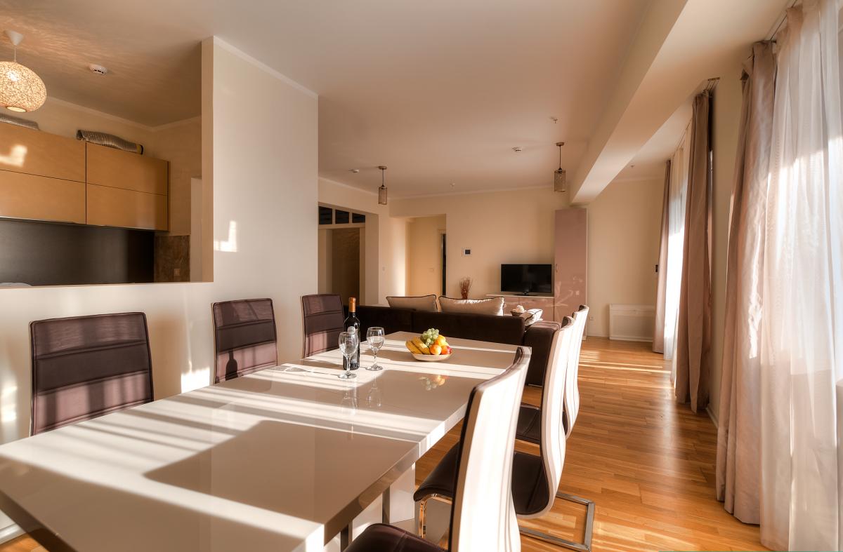 Three-Bedroom Apartment 125m2 for Sale, Sea View, Budva 10
