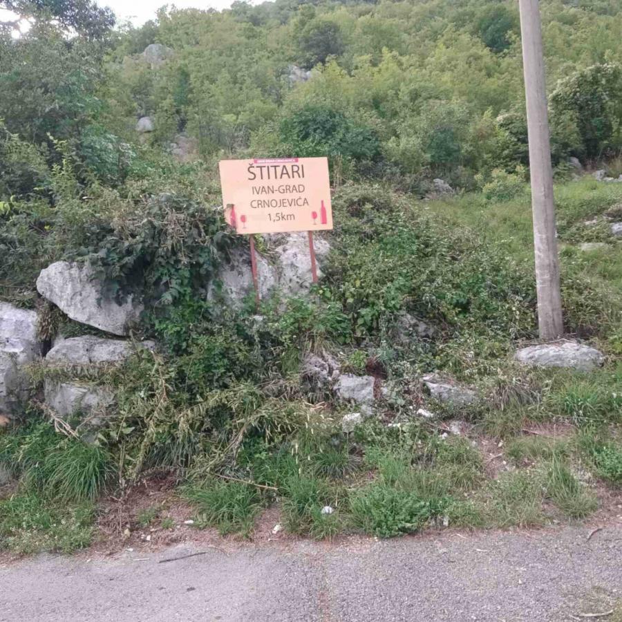 Nekretnina na Cetinju, 350m² 3