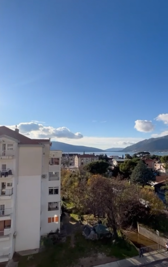 Dvosoban stan u Tivtu, 64m² 12