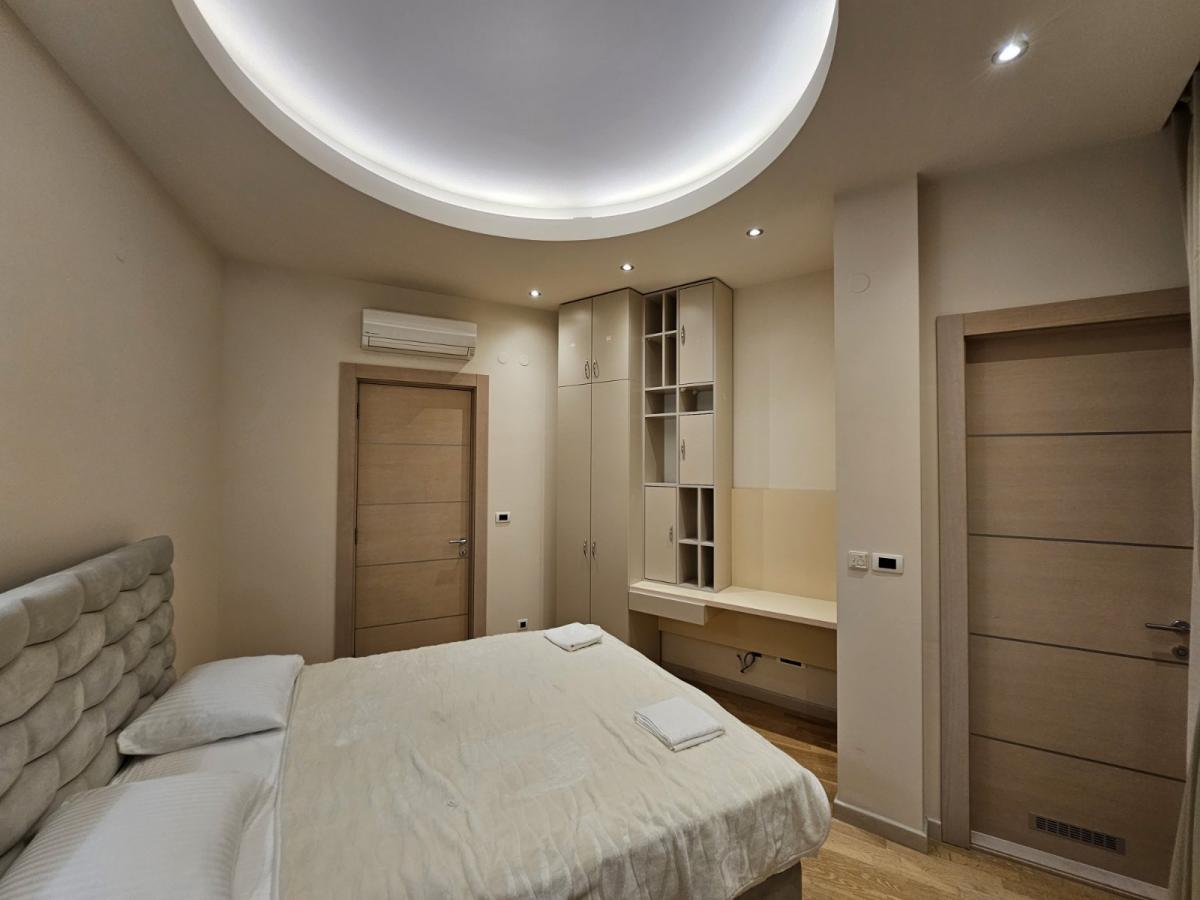 Trosoban stan u Budvi, 112m² 11