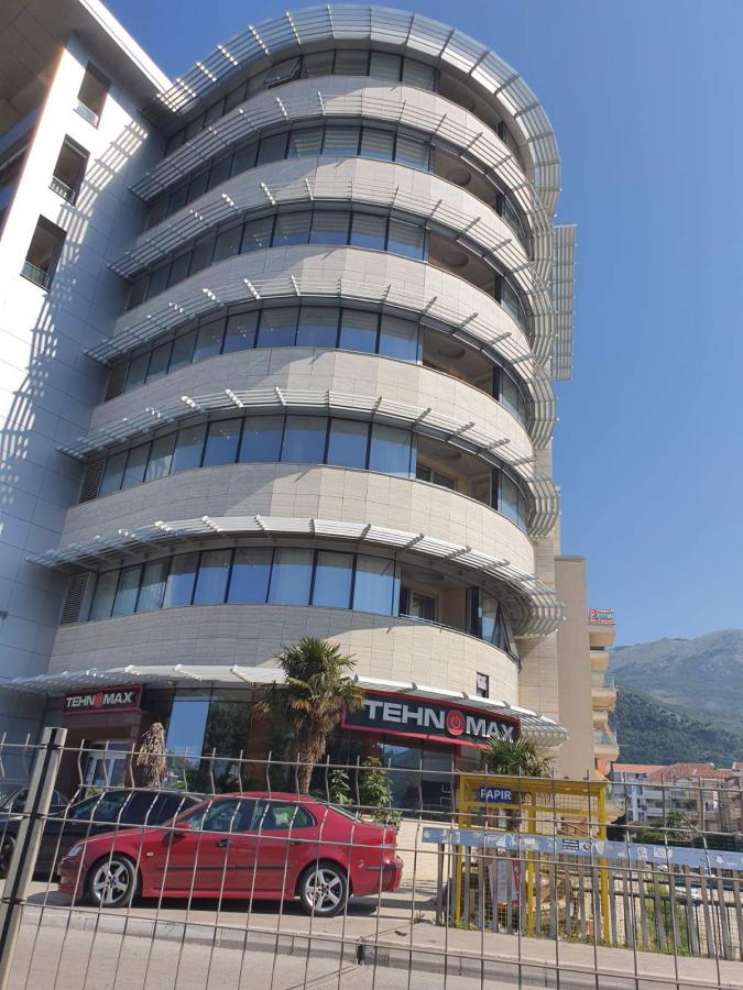 Trosoban stan u Budvi, 112m² 17