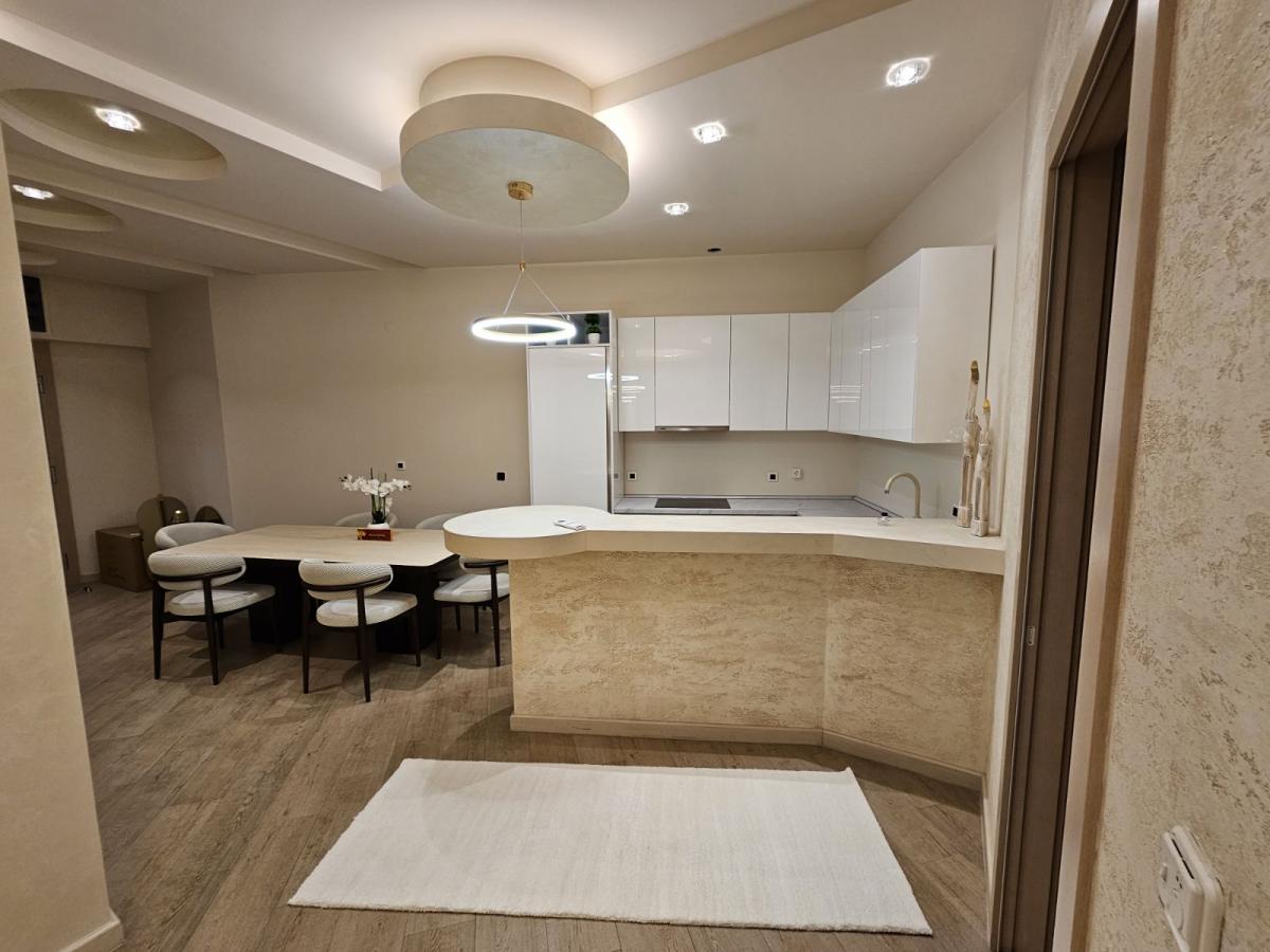 Trosoban stan u Budvi, 112m² 4