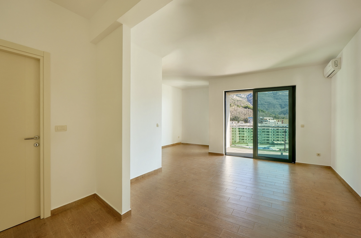 For Sale Two-bedroom apartment 63m2 with sea-view in Becici 2