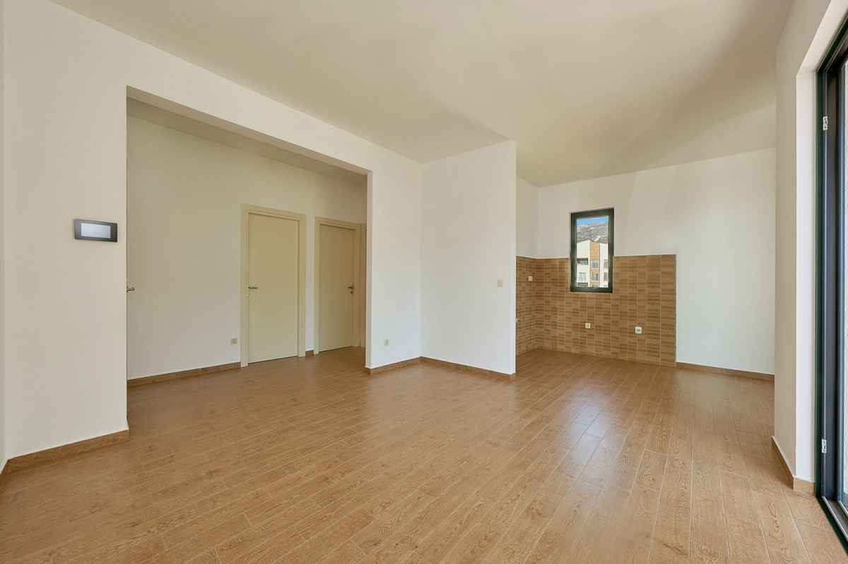 For Sale Two-bedroom apartment 63m2 with sea-view in Becici 12