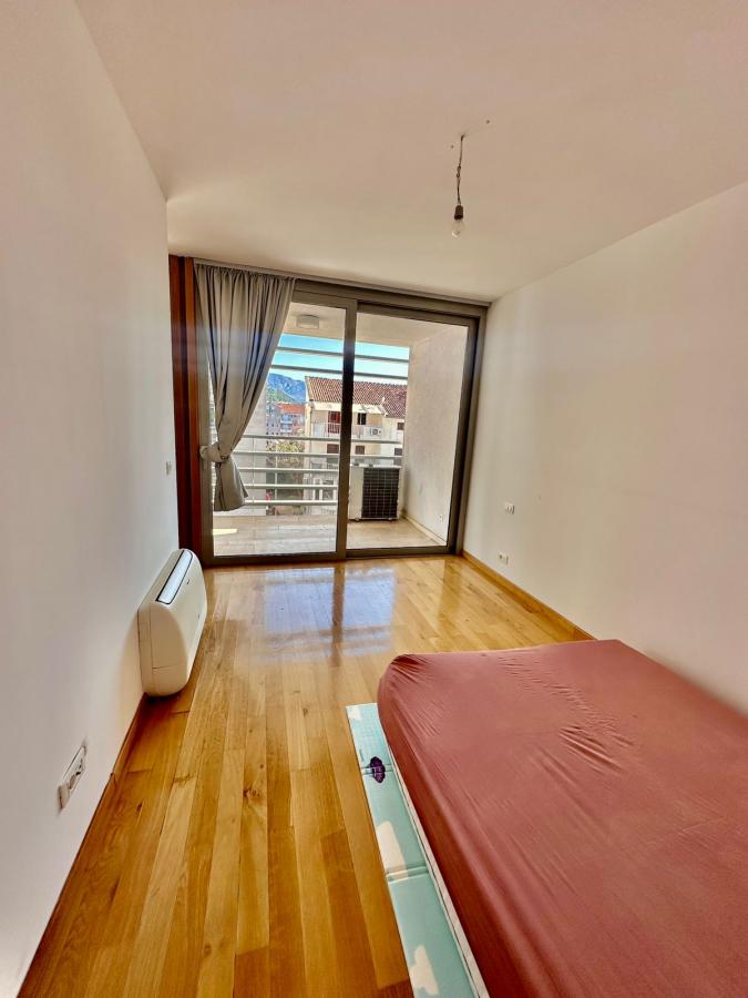 Dvosoban stan u Budvi, 85m² 2