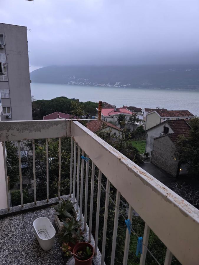 Stan u Herceg Novom, 56m² 2