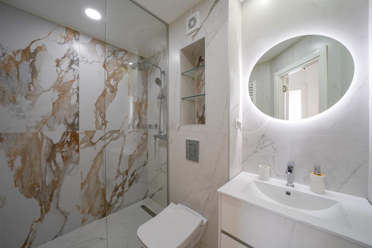 For sale: New two-bedroom apartment with sea view 30