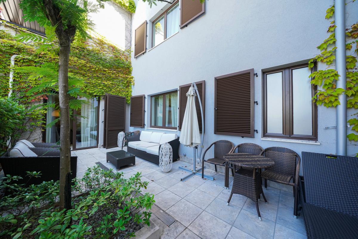 Jednosoban stan u Tivtu, 78m² 29