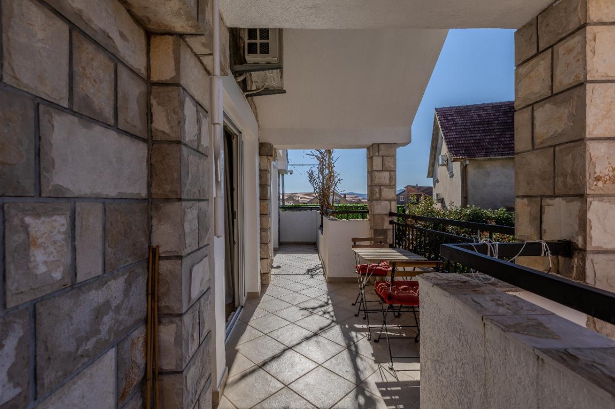 SOLD ! Luxury Family Home for Sale 15