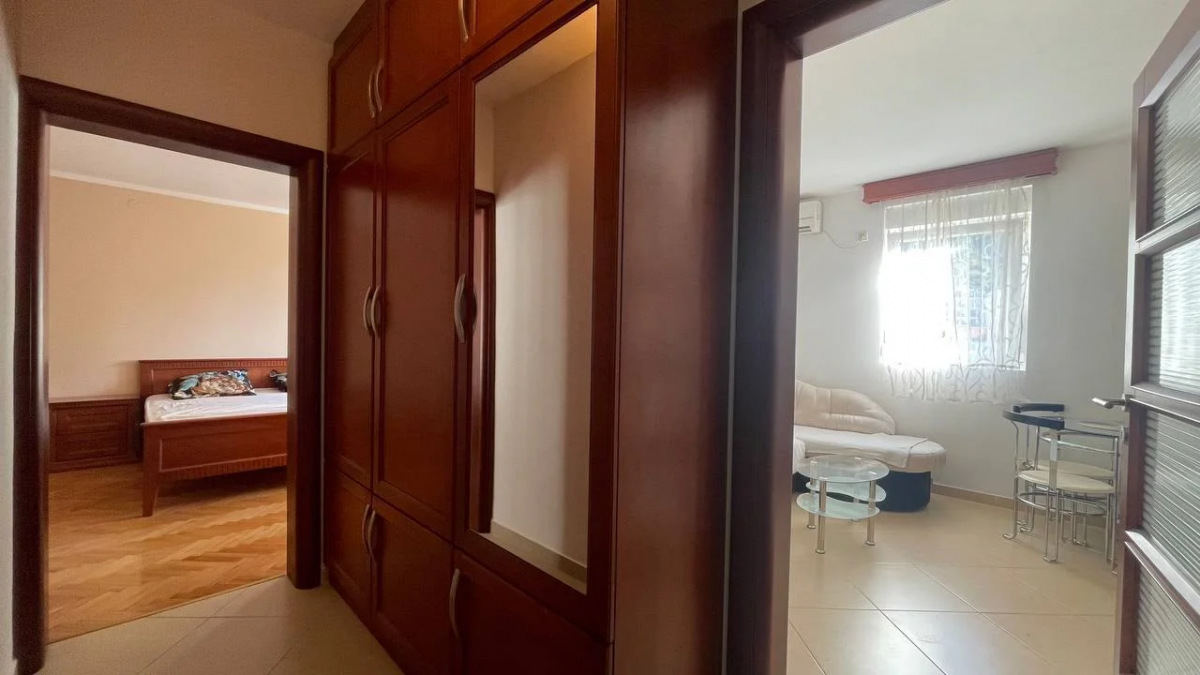 Modern One-Bedroom Apartment in a Quiet Budva Neighborhood 2