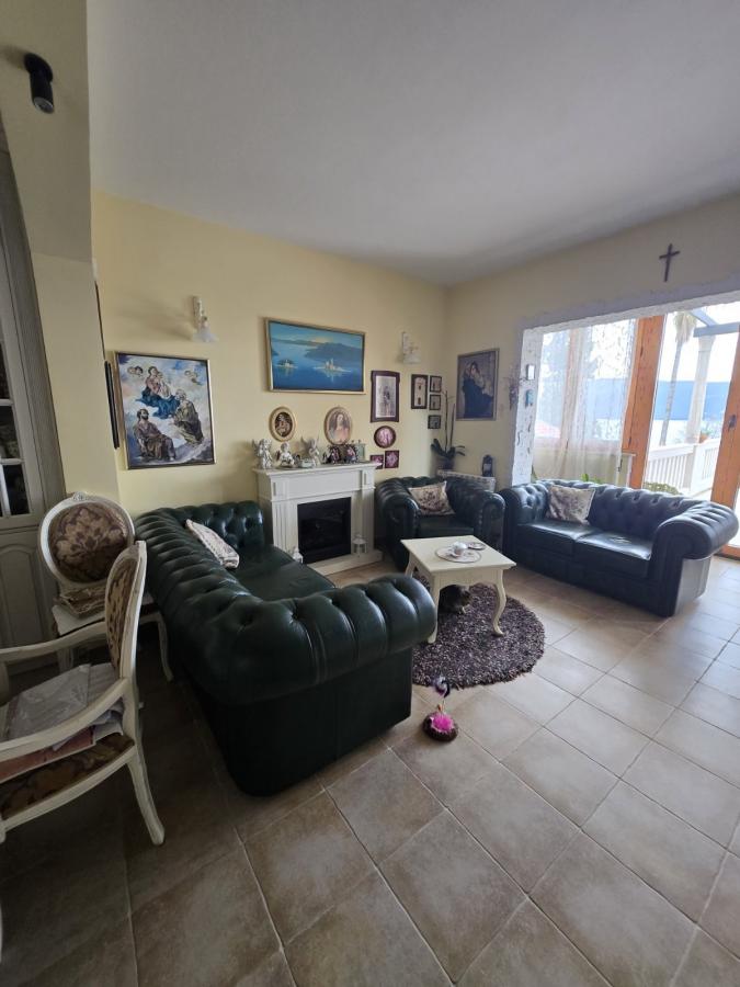 Kuća u Herceg Novom, 250m² 2