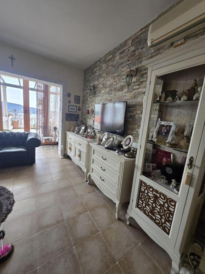 Kuća u Herceg Novom, 250m² 8