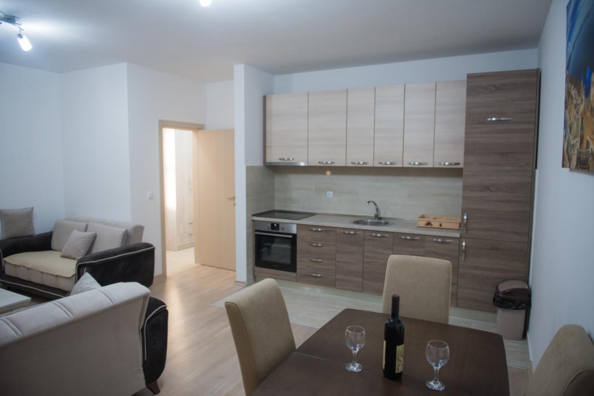 Dvosoban stan u Kotoru, 83m² 5