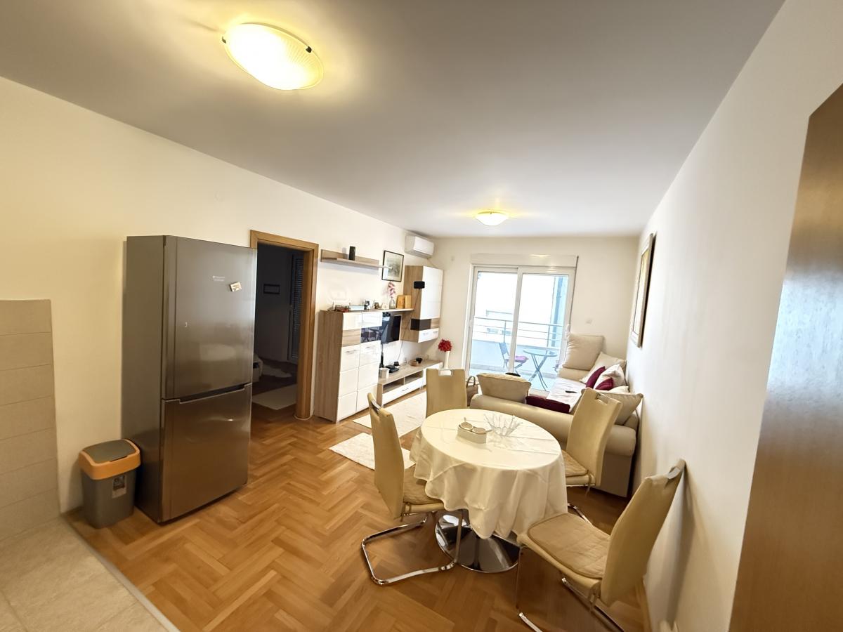 One bedroom apartment for sale - Budva, Merkur building 14