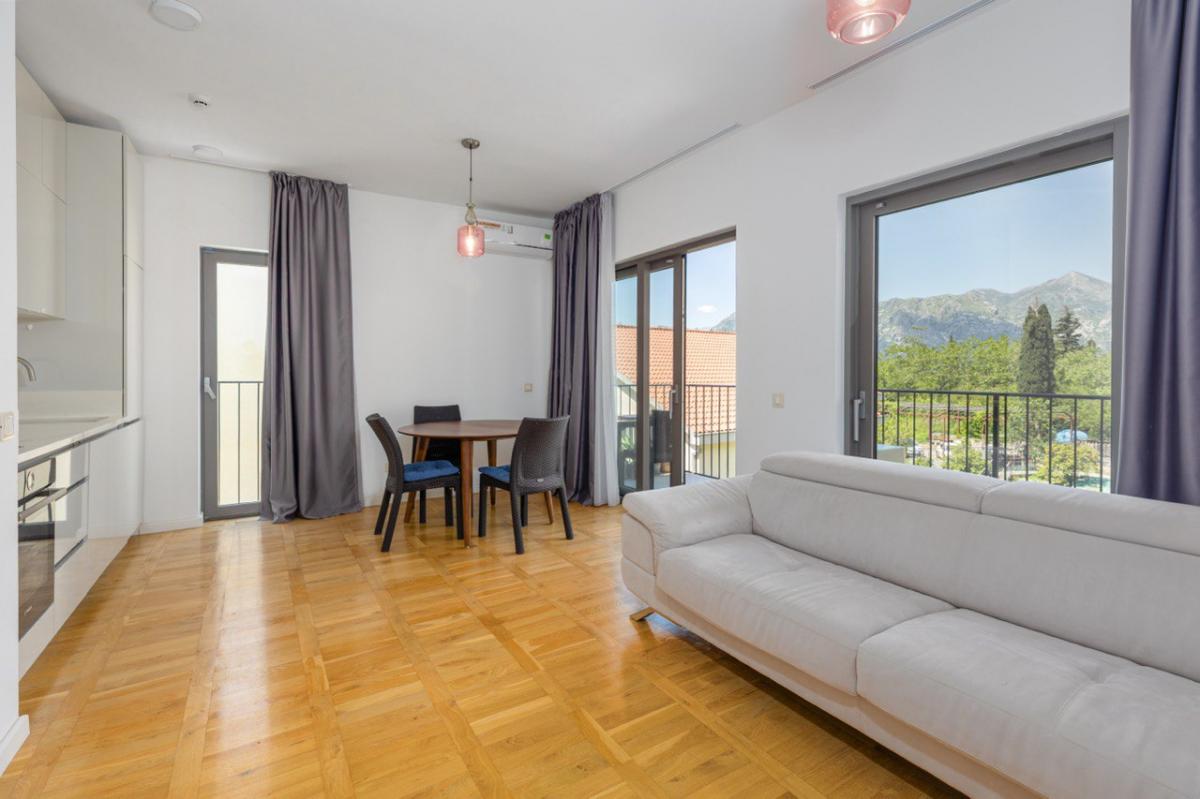 Jednoiposoban stan u Kotoru, 52m²