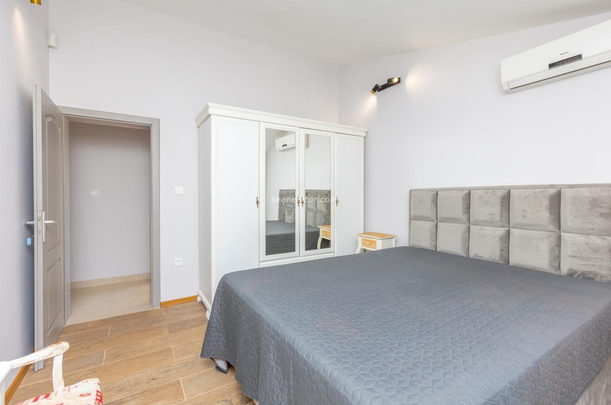 Zu verkaufen: Luxusvilla mit privatem Pool in Dumidran, Tivat 24