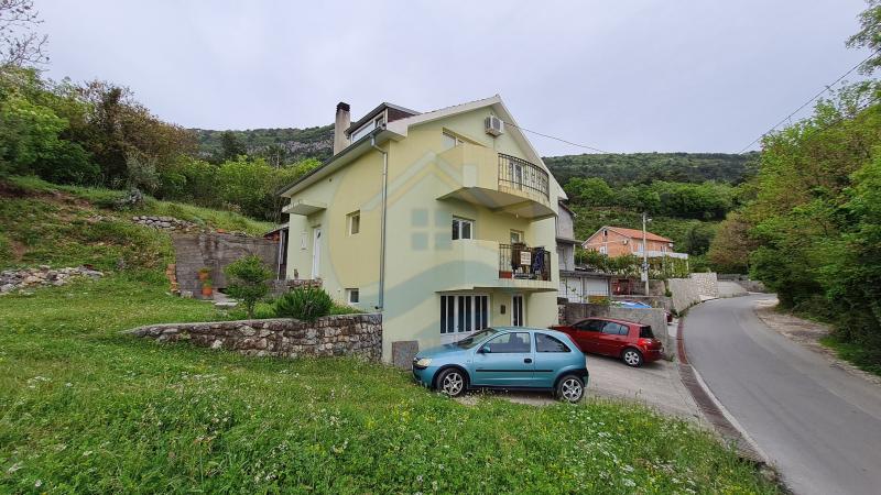 Kuća u Kotoru, 200m² 4