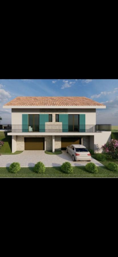 Nekretnina u Tivtu, 303m²