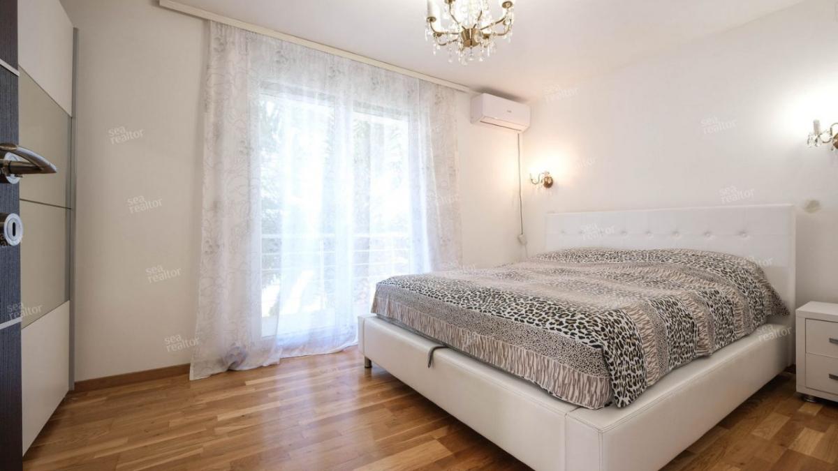 Kuća u Tivtu, 200m² 6