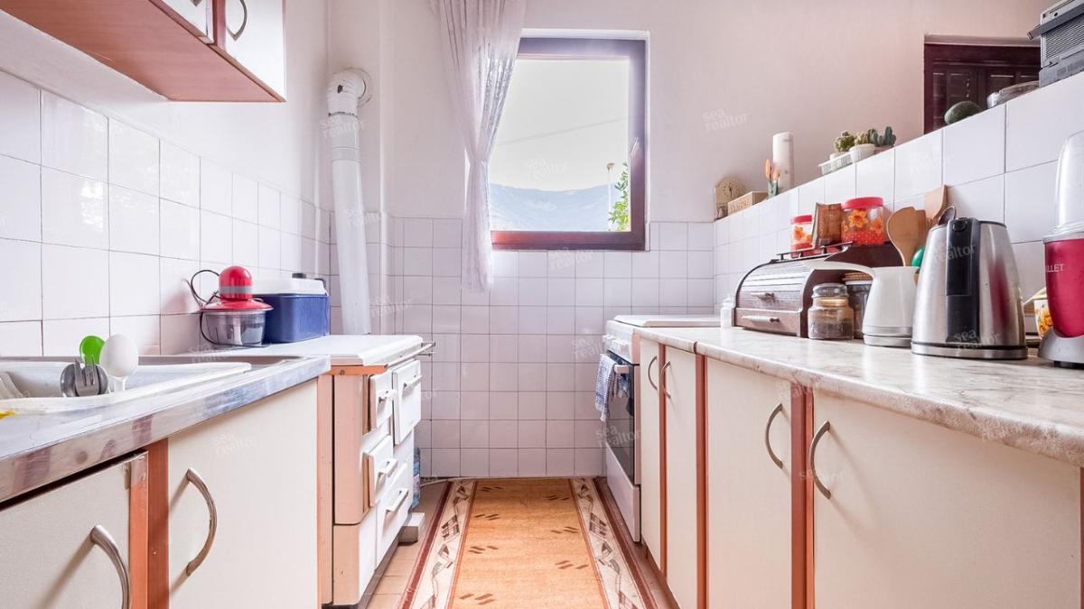 Spacious house with sea view - Dobrota, Kotor 7