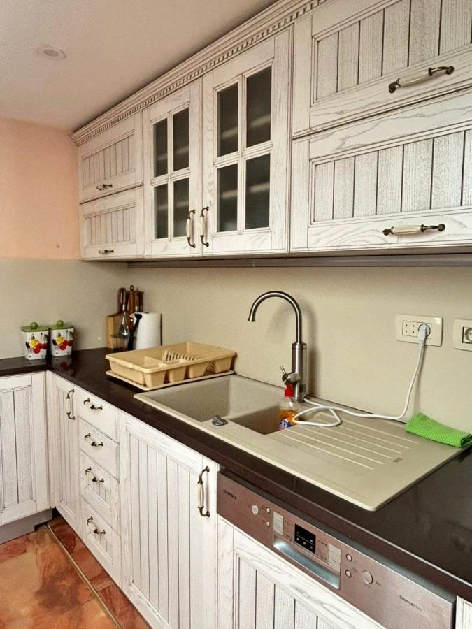 Dvosoban stan u Tivtu, 120m² 4
