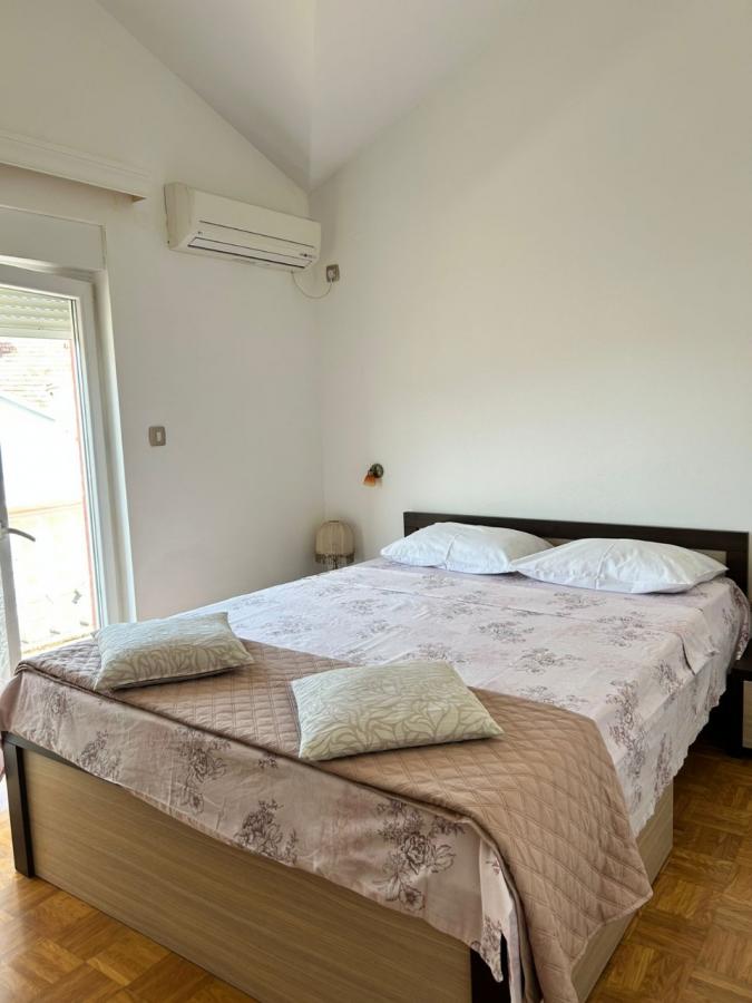 Dvosoban stan u Tivtu, 120m² 5
