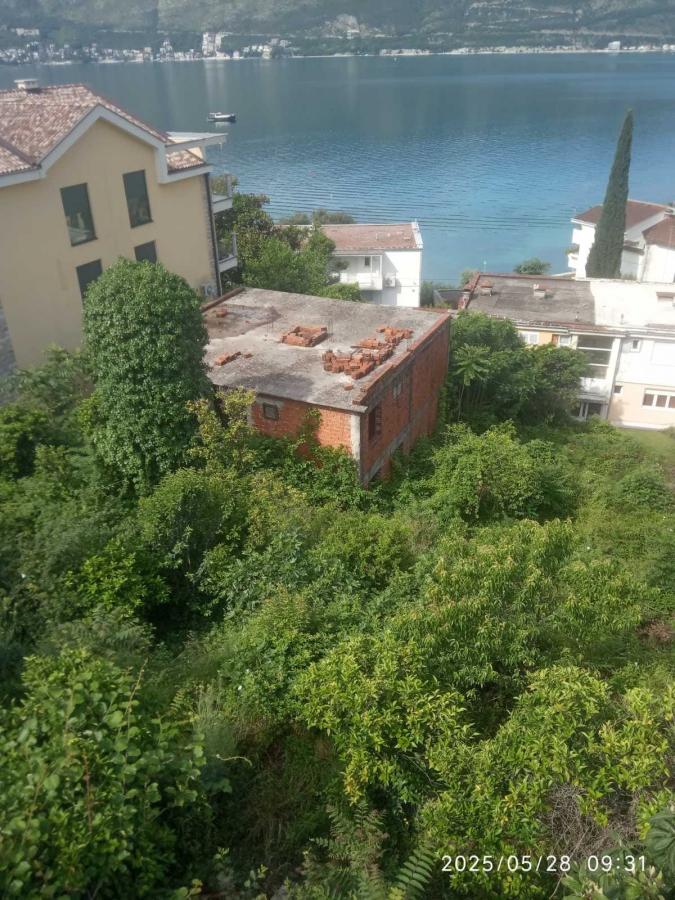 Kuća u Herceg Novom, 100m²
