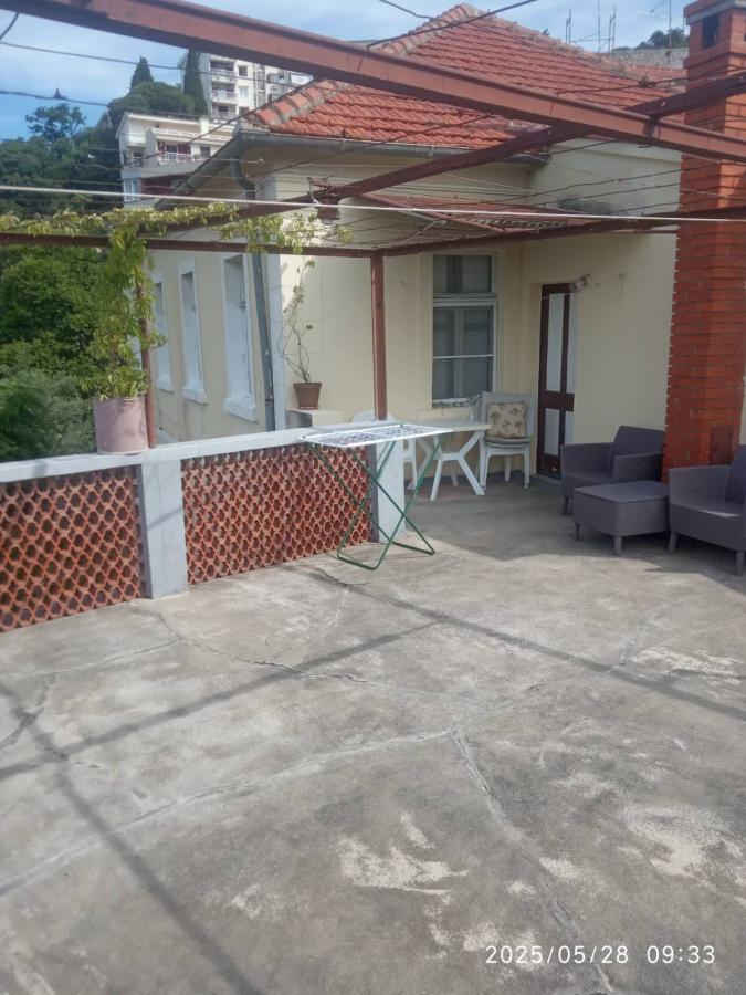 Kuća u Herceg Novom, 100m² 2
