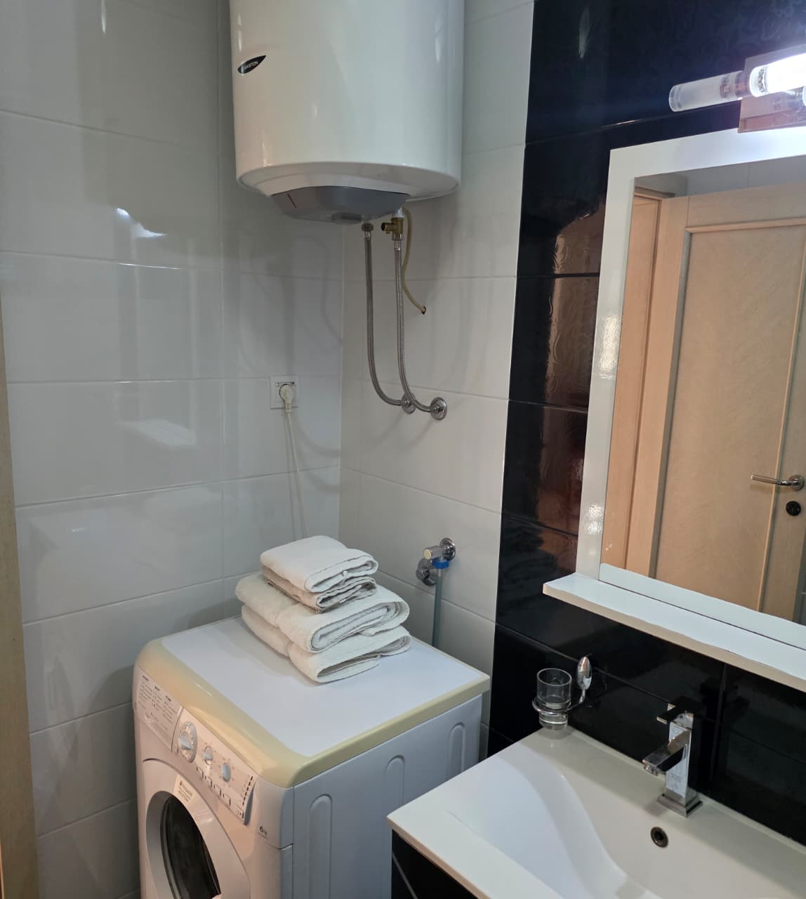 Modern one-bedroom apartment with sea view - Opatovo, Tivat — 8