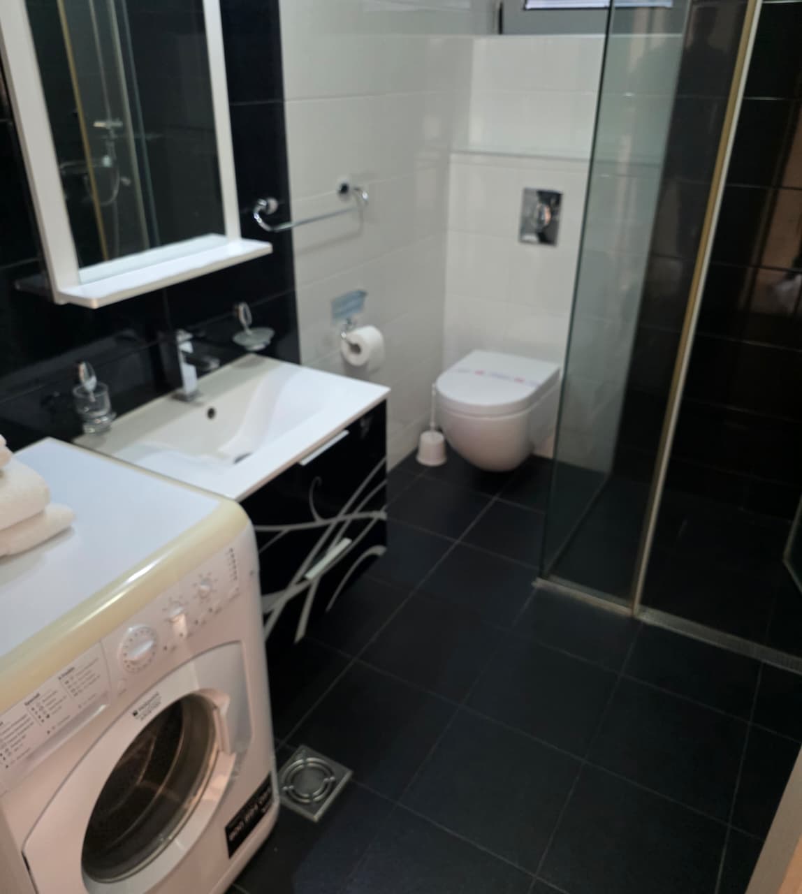 Modern one-bedroom apartment with sea view - Opatovo, Tivat — 7