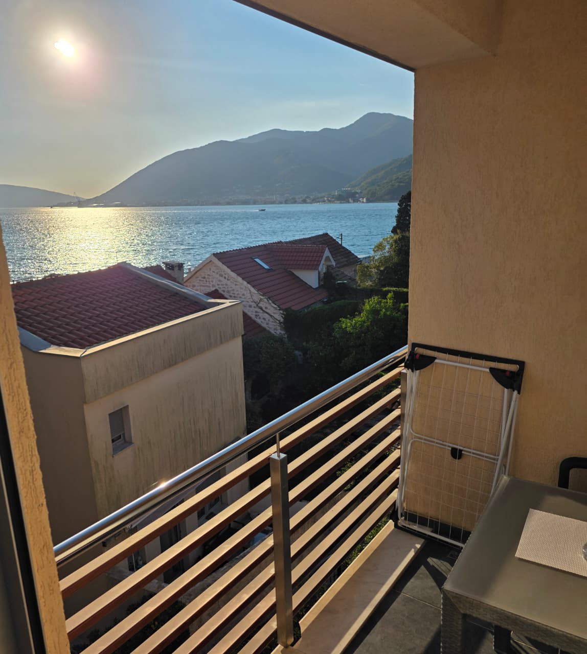 Modern one-bedroom apartment with sea view - Opatovo, Tivat