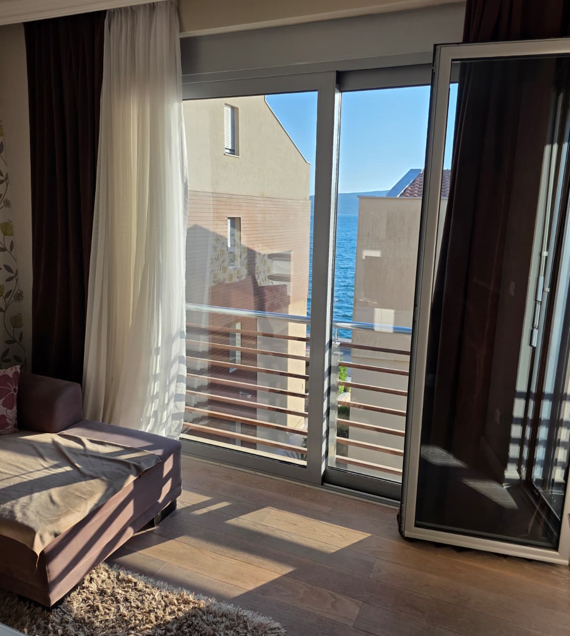Modern one-bedroom apartment with sea view - Opatovo, Tivat — 6