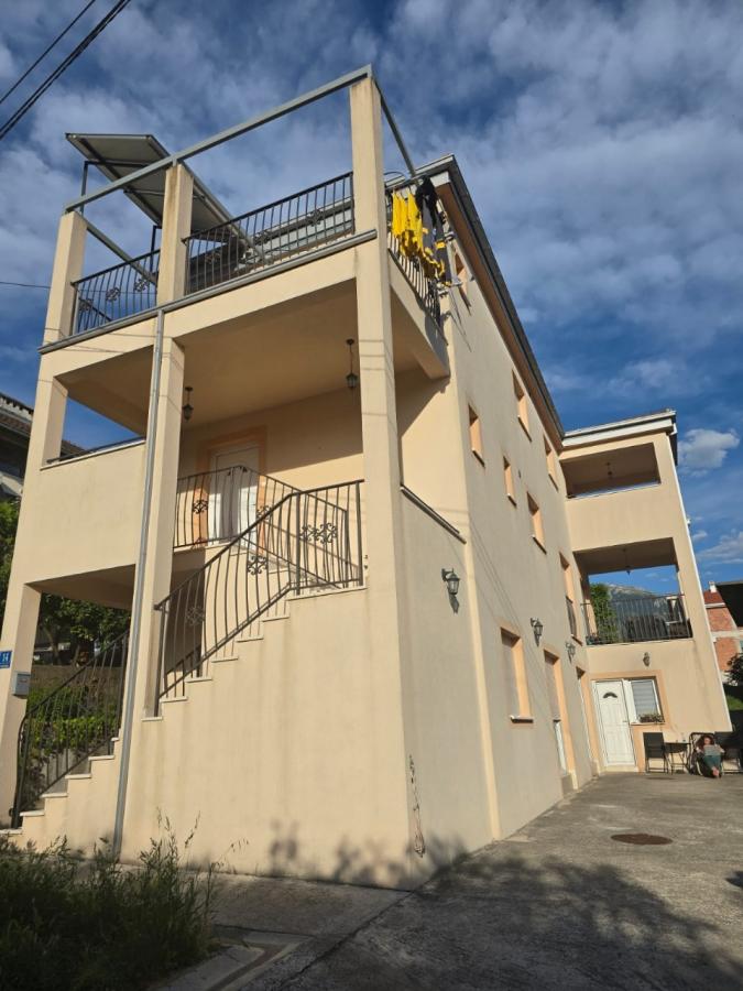 Kuća u Tivtu, 198m² 3