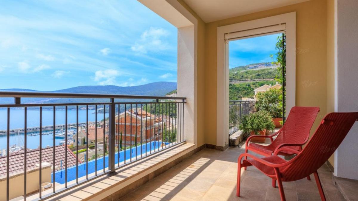 Garsonjera u Tivtu, 50m² 19